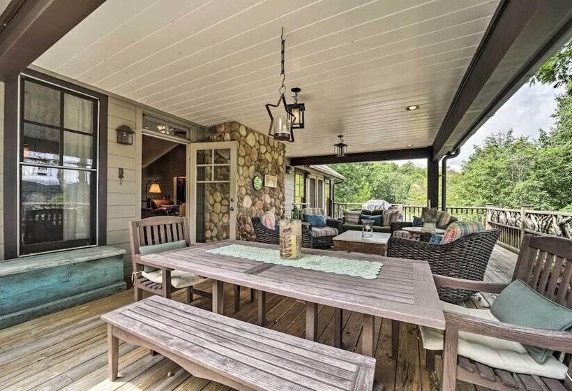 Cashiers Home W/ Outdoor Fireplace & Fire Pit!