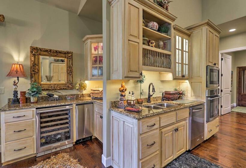 Riverfront Mountain Home: 1/4 Mi To Boat Launch