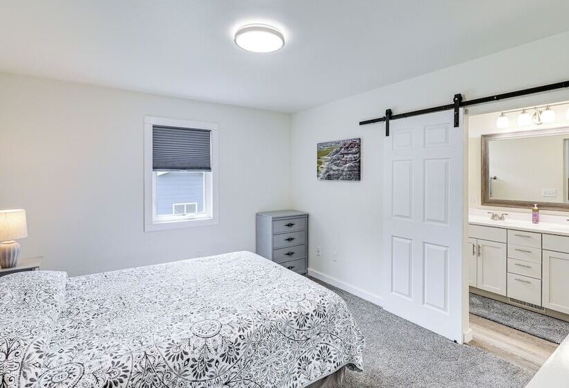 Newly Built Rapid City Retreat ~ 1 Mi To Dtwn