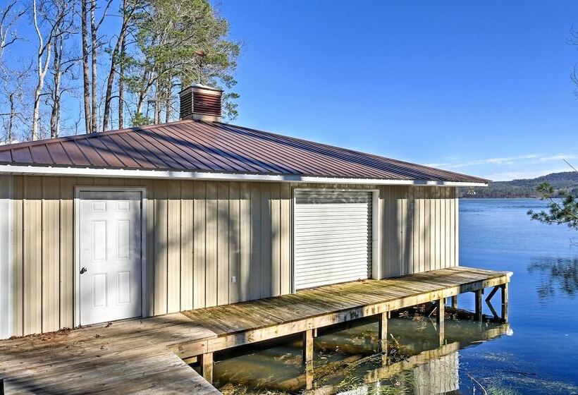 Paradise Cove  Cabin W/ Boathouse & Dock