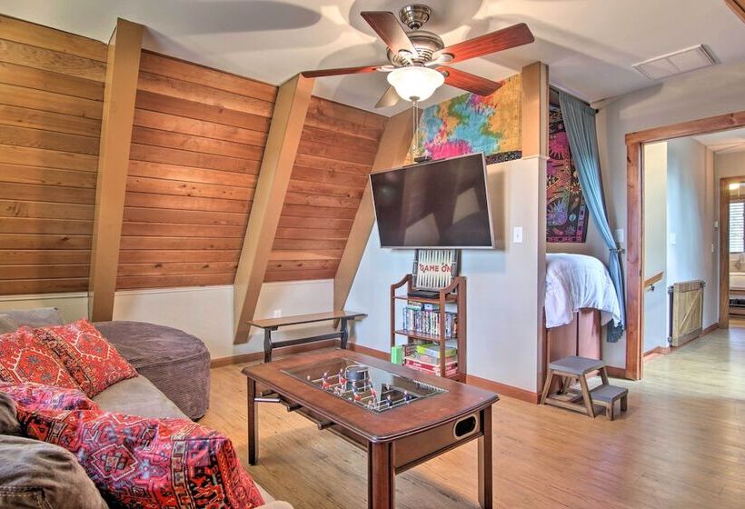 Peaceful Georgetown Home   13 Mi To Lewes Beach!