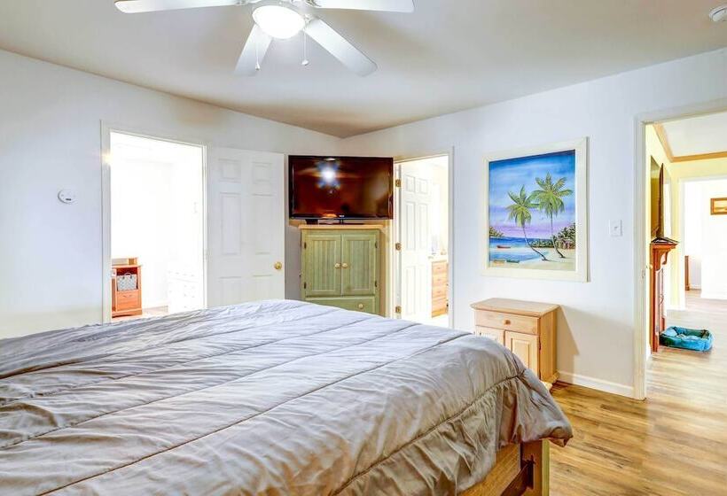 Pet Friendly Rehoboth Beach Vacation Rental!