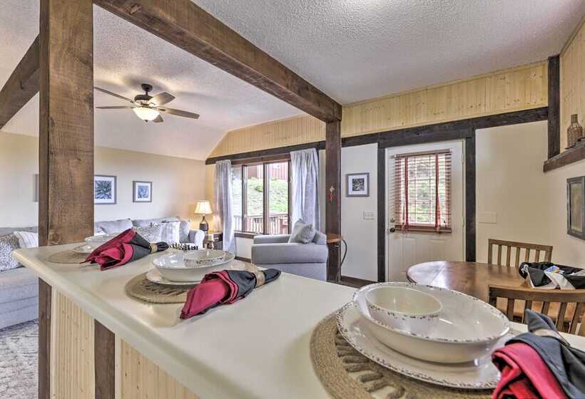 Private Guest House W/ Deck + Spectacular Views!