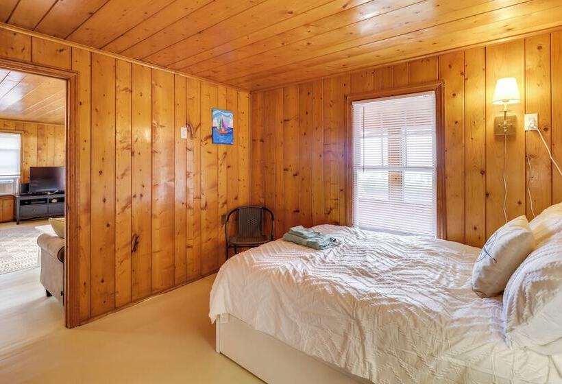 Waterfront Cottage W/ Sunroom + Patio & Grill