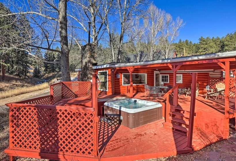 Wildmanor Ranch  Near Red Rocks W/ Hot Tub!