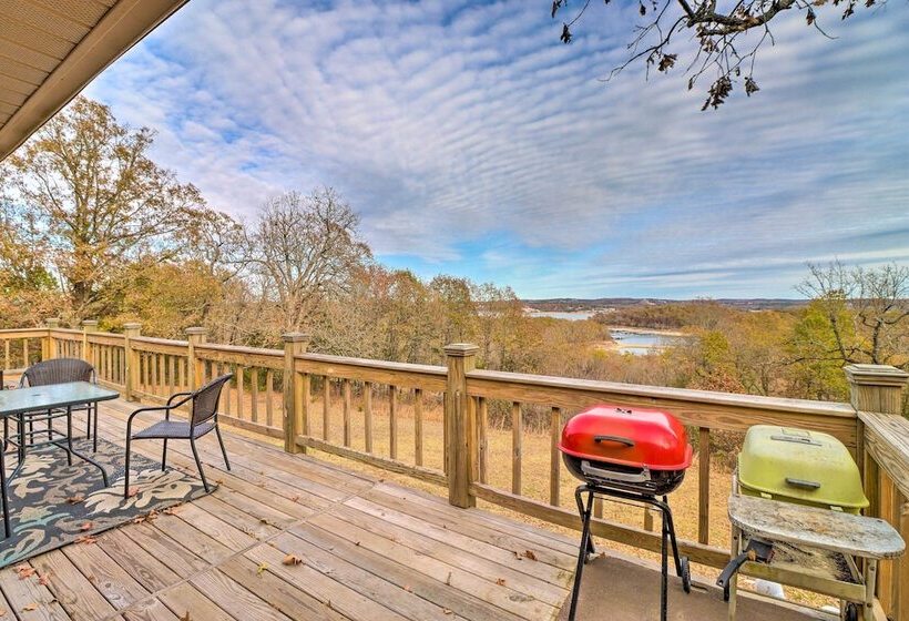 Charming Mountain Home Retreat W/ Lake Views!