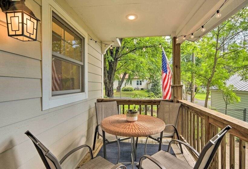 Charming Taylors Falls Home W/ Deck, Fire Pit