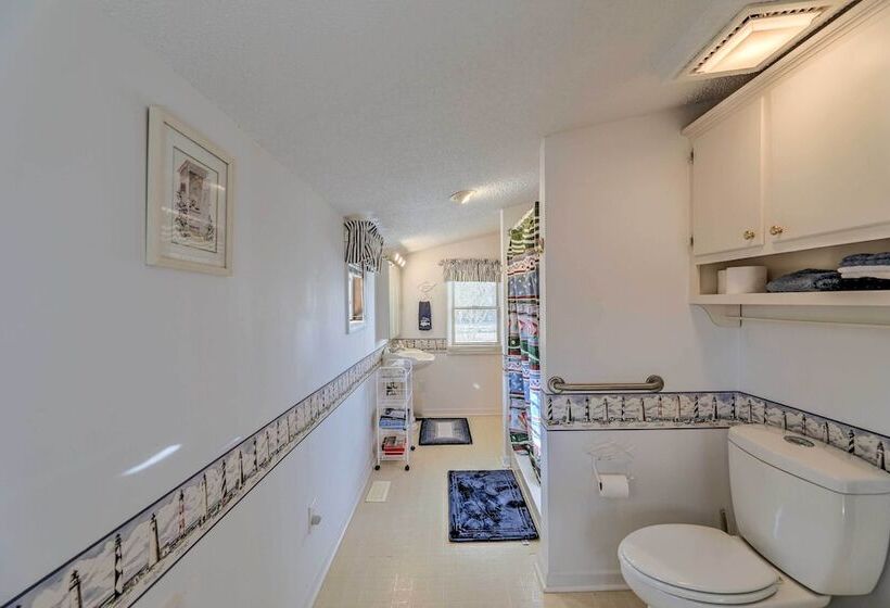 Cozy Cottage  W/ Shared Dock On Dawson Creek