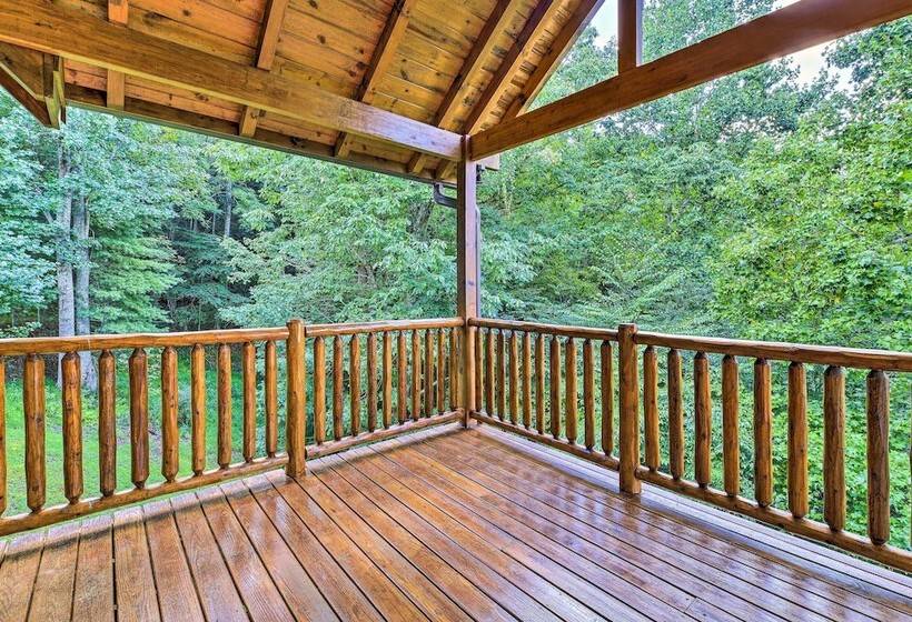 River Access & Game Room: Piney Creek Cabin!