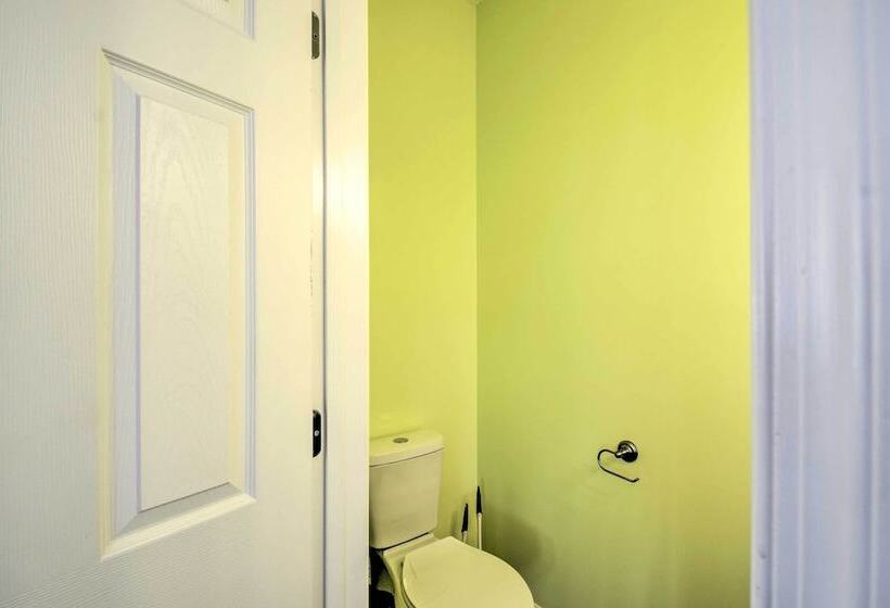 Harrisonburg Retreat W/ Hot Tub ~ 2 Mi To Jmu