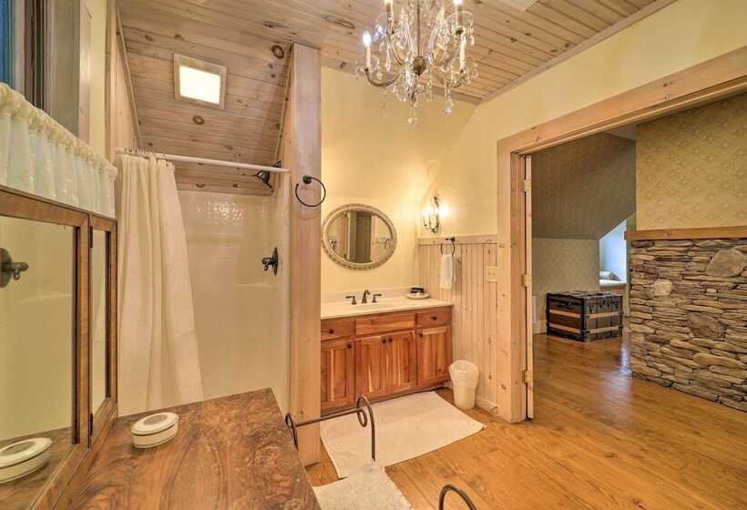 Hilltop Hideaway  Cabin W/ Porch + Fire Pit!