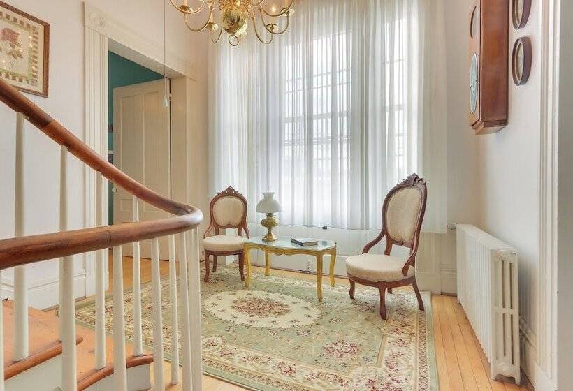 Historic West Virginia Home Built In 1854!