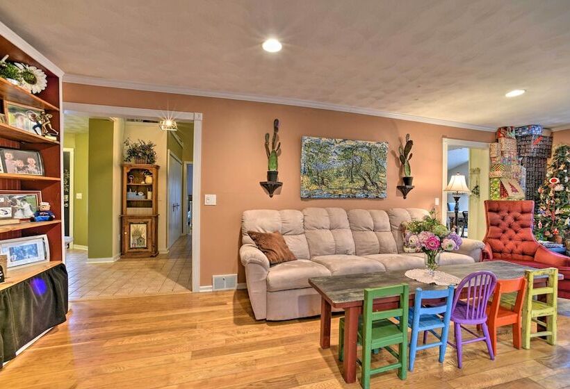 Home On 10 Acres: Perfect For Msu Football Weekend