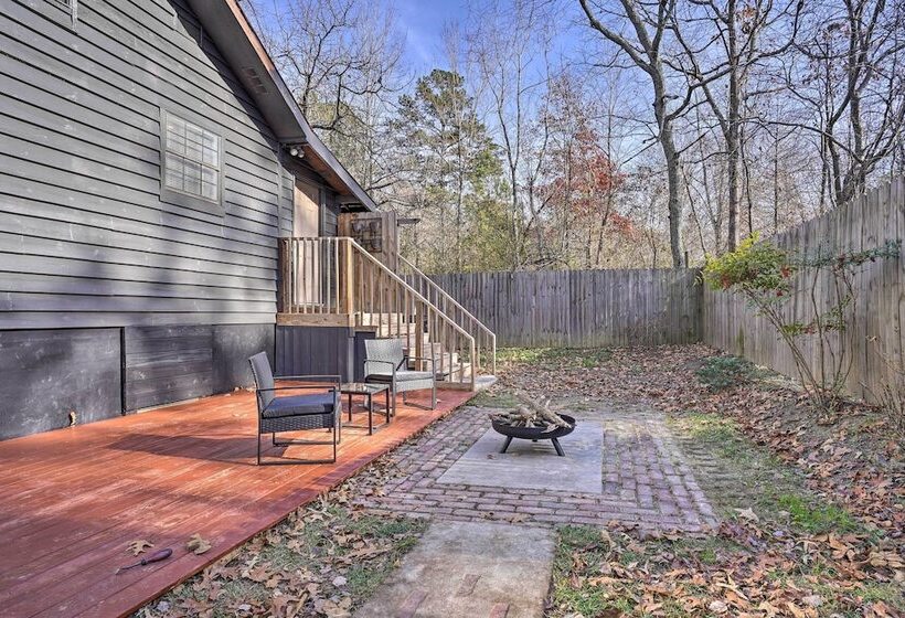 House In The Woods  In Ooltewah W/ Fire Pit!