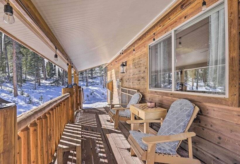 Idyllic Fairplay Cabin W/ Mt Silverheels View
