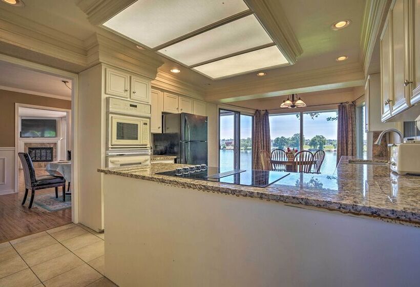 Lake House W/ Hot Tub   1 Mi To Surf  N Slide