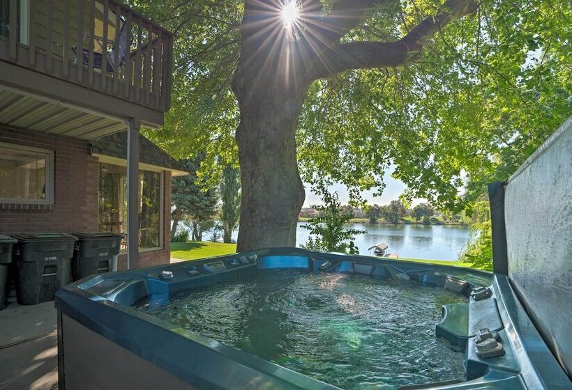 Lake House W/ Hot Tub   1 Mi To Surf  N Slide