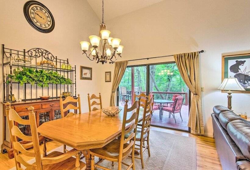 Lake Toxaway Cabin W/fire Pit   1mi To Marina