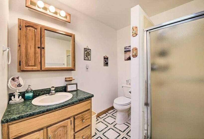 Lakefront Escape: Boat Dock, Grill, Fire Pit!