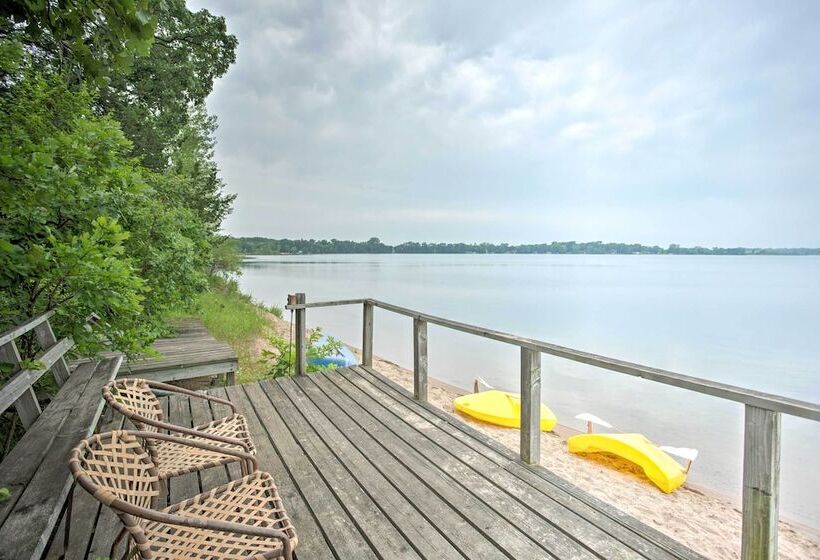 Lakeview 10 Acre Kimball Cabin W/ Private Beach!