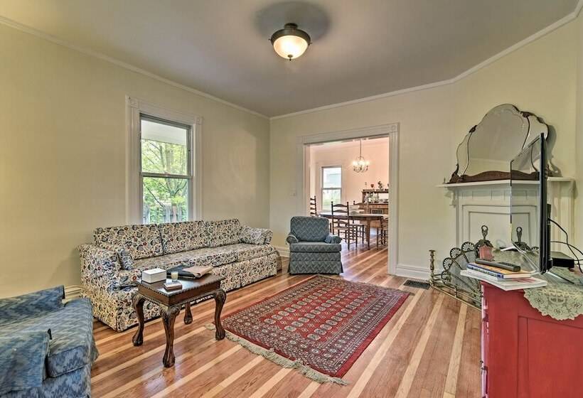 Millburn House W/ Deck   Walk To Nyc Transit!