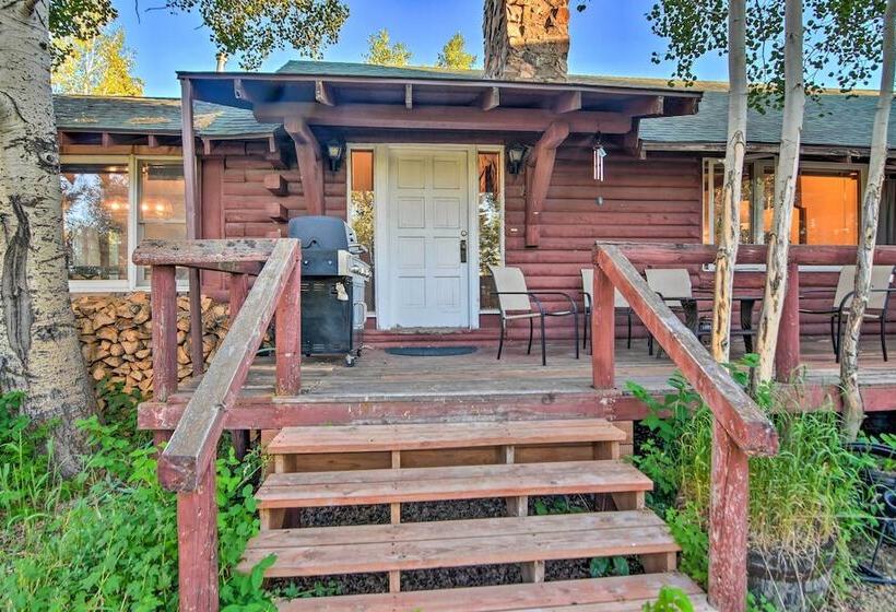 Moose Park Lodge  Charming Walden Retreat!