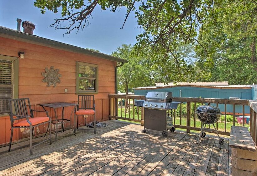 Pet Friendly Kingston Home W/ Boat Ramp Access!
