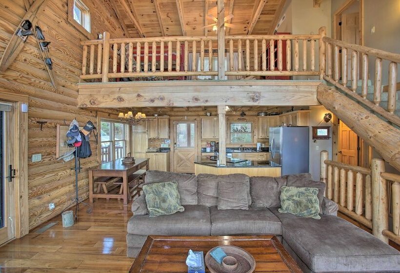 Petfriendly Highway Log Cabin W/ Lake View!