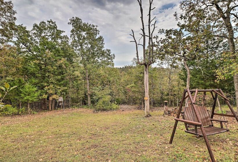 Quiet + Rustic Cabin With Fire Pit On 20 Acres!