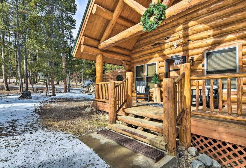 Remodeled Fairplay Log Cabin W/ Sauna + Loft!