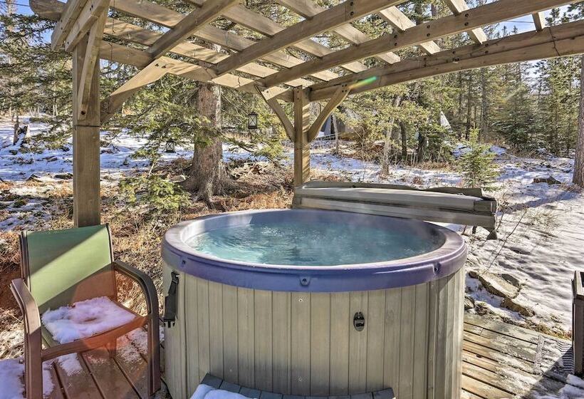 Scenic Lead Cabin: Steps To Terry Peak Ski Area!