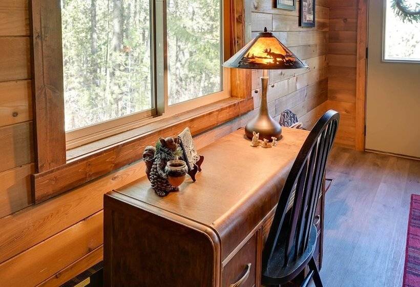 Secluded Garden Valley Cabin W/ Deck & Views!