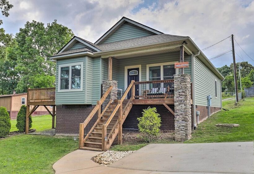 The Bowen Arrow Lovely Home In Asheville!