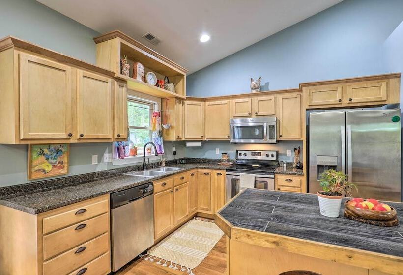 The Bowen Arrow Lovely Home In Asheville!