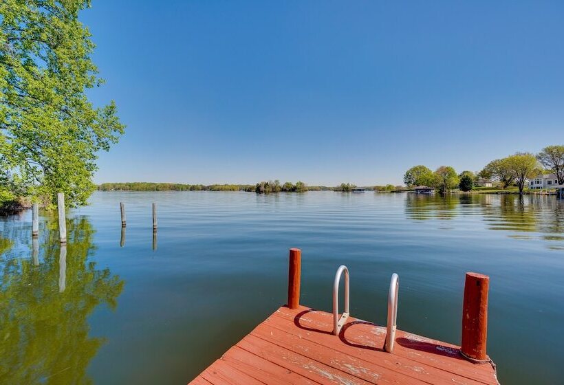 The View   Waterfront Lake Anna Home W/ Dock!
