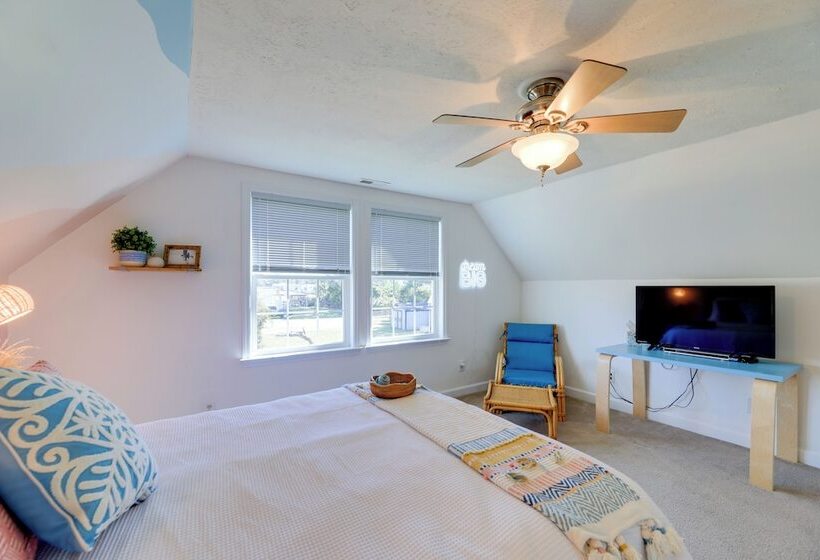 The Willowberry House  With Deck & Grill!