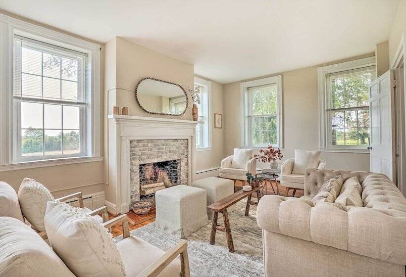 Upscale Country Home W/ Fire Pit In Taneytown!