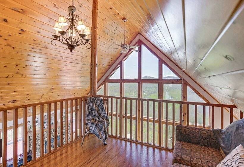 West Virginia Cabin Near Snowshoe Mountain Resort