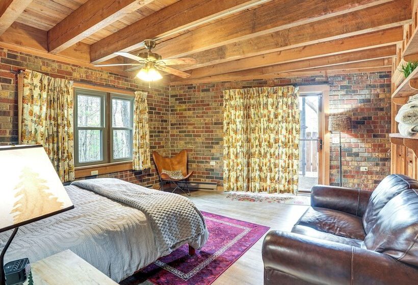 Treehouse Style Cabin, 1 Mi To Massanutten Resort