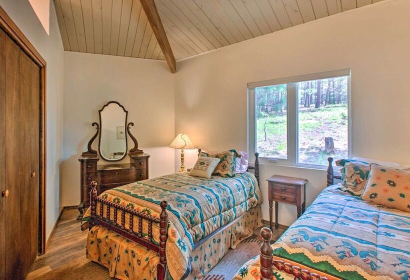 Angel Fire Home W/ Deck ~ 3 Mi To Ski Resort!