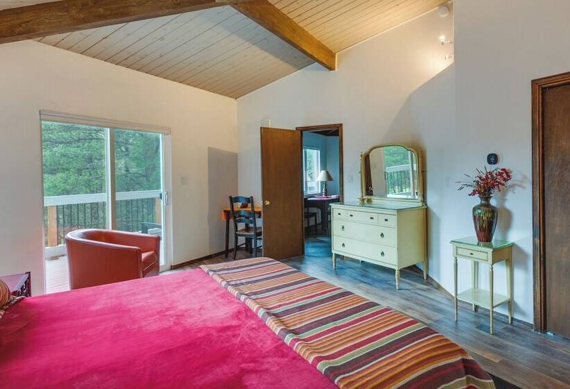 Angel Fire Home W/ Deck ~ 3 Mi To Ski Resort!