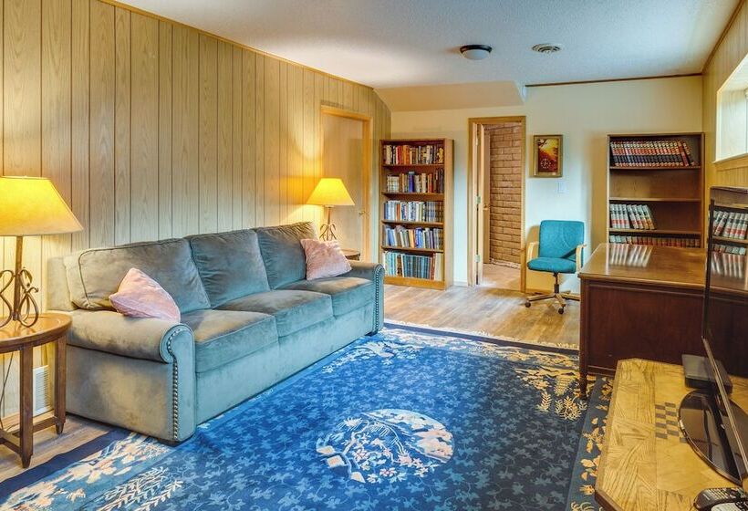 Angel Fire Home W/ Deck ~ 3 Mi To Ski Resort!