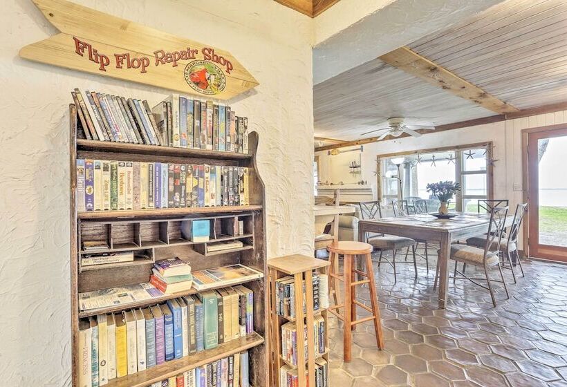 Bayfront Santa Rosa Escape Only 5 Miles To Beach!