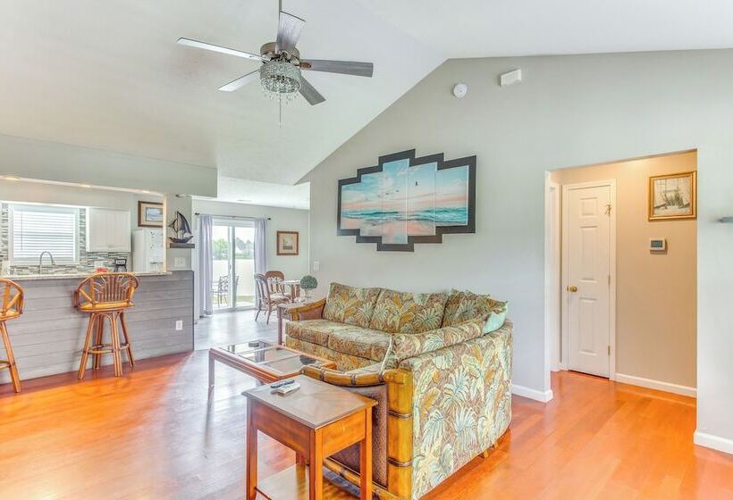 Pet Friendly Home W/ Fire Pit In Myrtle Beach