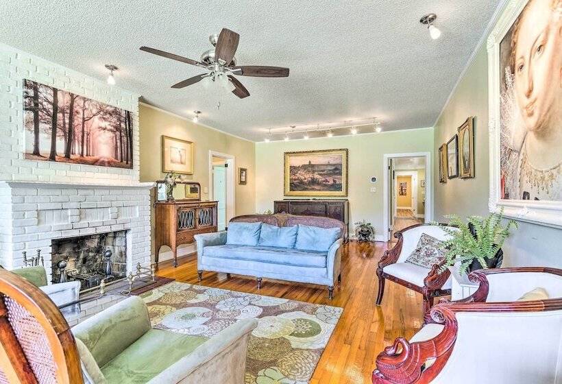 Charming Home: 2 Mi To Dtwn Defuniak Springs!