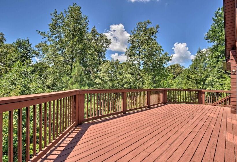 Charming Lake Hartwell Retreat W/ Gas Grill