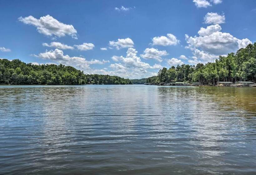 Charming Lake Hartwell Retreat W/ Gas Grill