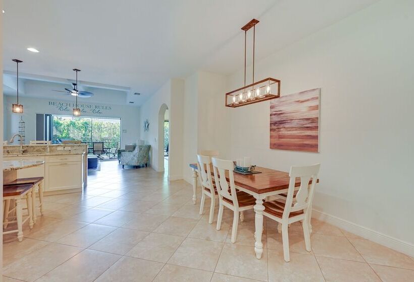 Chic Naples Retreat W/ Private Heated Pool & Lanai