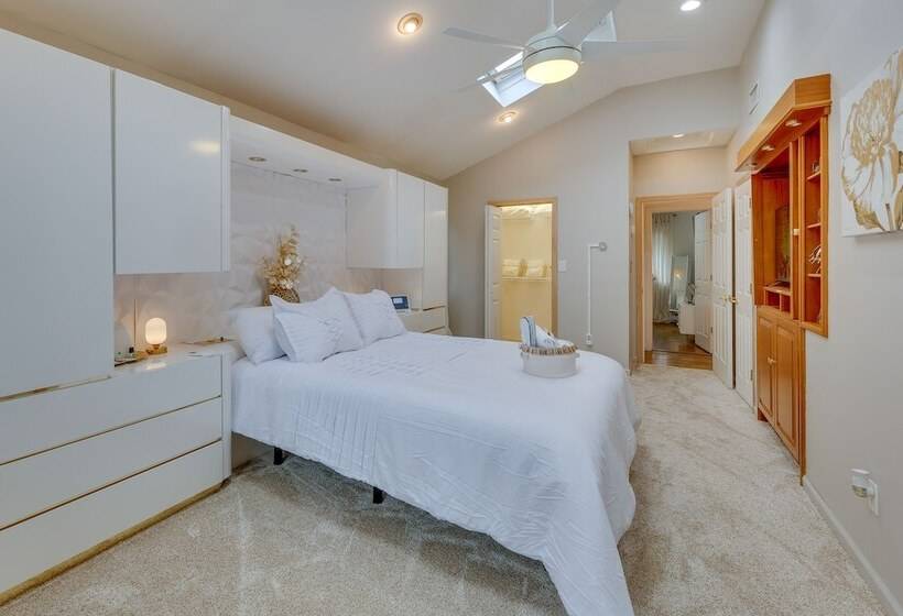 Dreams Of Paradise  Luxury Home W/ Pool!