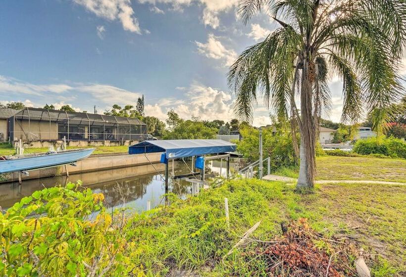 Englewood Home On Canal: Boat To Lemon Bay!